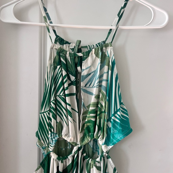 Cupshe Green Leaf Print Dress - Picture 4 of 5